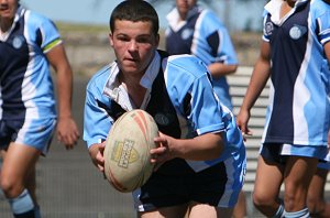 Chase Stanley Cup '09 Matraville SHS v The Hills SHS U15's in action (Photo : ourfootymedia)