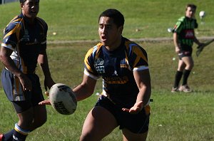 UNI SHIELD  - Endeavour SHS v Westfields SHS aCTioN (Photo's : ourfooty media)