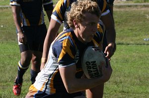 UNI SHIELD  - Endeavour SHS v Westfields SHS aCTioN (Photo's : ourfooty media)