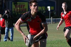 UNI SHIELD  - Endeavour SHS v Westfields SHS aCTioN (Photo's : ourfooty media)