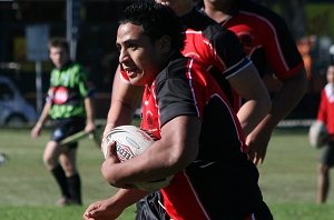 UNI SHIELD  - Endeavour SHS v Westfields SHS aCTioN (Photo's : ourfooty media)