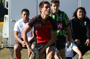 UNI SHIELD  - Endeavour SHS v Westfields SHS aCTioN (Photo's : ourfooty media)