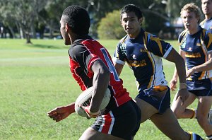 UNI SHIELD - Endeavour SHS v Westfields SHS aCTioN (Photo's : ourfooty media)