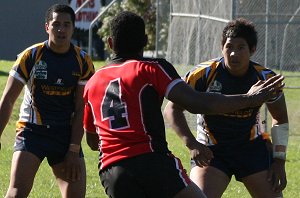 UNI SHIELD - Endeavour SHS v Westfields SHS aCTioN (Photo's : ourfooty media)