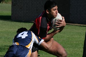 UNI SHIELD - Endeavour SHS v Westfields SHS aCTioN (Photo's : ourfooty media)