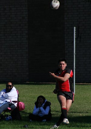 UNI SHIELD - Endeavour SHS v Westfields SHS aCTioN (Photo's : ourfooty media)