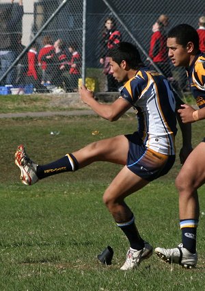 UNI SHIELD - Endeavour SHS v Westfields SHS aCTioN (Photo's : ourfooty media)