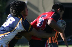 UNI SHIELD - Endeavour SHS v Westfields SHS aCTioN (Photo's : ourfooty media)