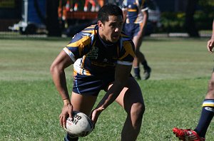 UNI SHIELD - Endeavour SHS v Westfields SHS aCTioN (Photo's : ourfooty media)