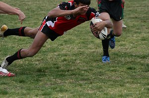 Jarden Gatt diving for this great try 