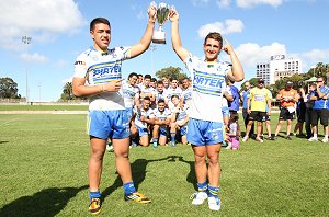 Mark Griffiths & Joey Tramontana hold up the National U16 Club Championship Cup (Photo : OurFootyMedia) 