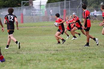 Chase Stanley Cup Action - Endeavour SHS v Illawarra SHS (Photo : steve montgomery / OurFootyTeam.com) 
