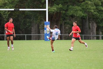 2015 CHS University Shield GAME Action - The HILLS SHS v Endeavour SHS (Photo : steve montgomery / OurFootyTeam.com) 