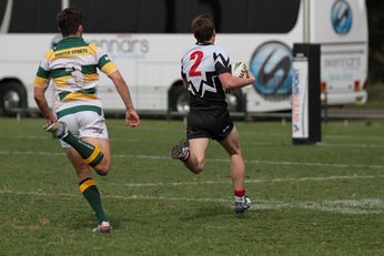 Erindale College v Hunter SHS - gio Schoolboy Cup Semi Final Action (Photo : steve montgomery / OurFootyTeam.com) 