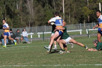 2016 gio Schoolboy Cup Semi Final Action - Patrician Brothers Catholic College v FARRER Memorial AG High School - (Photo : steve montgomery / OurFootyTeam.com) 