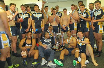Westfields SHS celebrate winning the 2017 gio Schoolboy Cup after the game in the chaning sheds (Photo : steve montgomery / OurFootyTeam.com) 