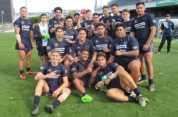 Chifley College 2017 gio Schoolboy Trophy Semi Final Team Photo (Photo : Steve Montgomery / OurFootyMedia) 