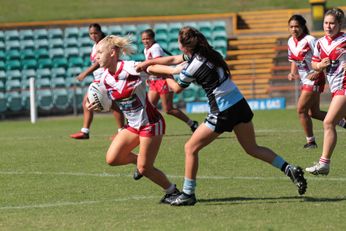 Cronulla - Sutherland Sharks v Illawarra Steelers Tarsha Gale Cup Qualifying Final u18 Girls Rugby League l Action (Photo : steve montgomery / OurFootyTeam.com)