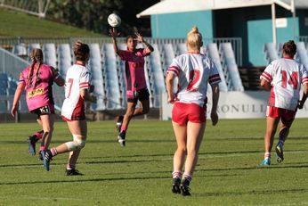 Illawarra Steelers v Penrith Panthers Tarsha Gale Cup u18 Girls Rugby League Action (Photo : steve montgomery / OurFootyTeam.com)