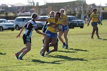 Cronulla - Sutherland Sharks v Parramatta Eels Tarsha Gale Cup u18 Girls Rugby League Action (Photo : steve montgomery / OurFootyTeam.com)