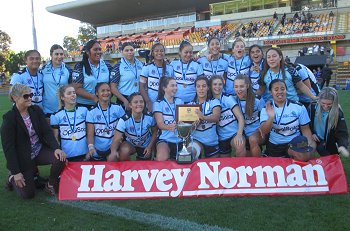 Cronulla - Sutherland Sharks Tarsha Gale Cup u18 Girls Rugby League GRAND FINAL v Knights TeamPhoto (Photo : steve montgomery / OurFootyTeam.com)