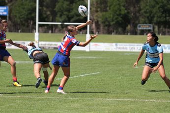 Newcastle Knights v Cronulla Sharks U18 Tarsha Gale Cup u18 Girls Rugby League Action (Photo : steve montgomery / OurFootyTeam.com)