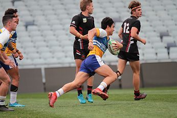 Endeavour SHS v Patrician Brothers - National Schoolboy Cup Action (Photo : Steve Montgomery / OurFootyTeam.com)