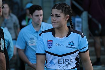 Cronulla - Sutherland Sharks v South Sydney RABBBITOH'S HN Woman's Premiership Action (Photo : steve montgomery / OurFootyTeam.com)