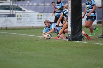 Maddie Studdon dives in for a try of her own - NSWRL HN Woman's Premiership Rnd 9 Cronulla - Sutherland Sharks v Cabramatta Action (Photo : steve montgomery / OurFootyTeam.com)