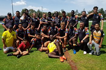 Africa United U 16s v Malta Team Photo (Photo : Steve Montgomery / OurFootyTeam.com)