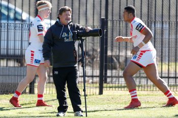 Steve Montgomery braving the cold - St. George DRAGONS v North Sydney BEARS Jersey Flegg Cup Action (Photo : Bryden SHARPE Photography)