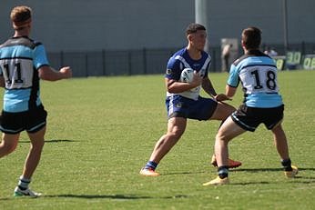 Cronulla SHARKS v Canterbury-Bankstown Bulldogs u18s SG Ball Cup Elimination Final Action (Photo : steve montgomery / OurFootyTeam.com)