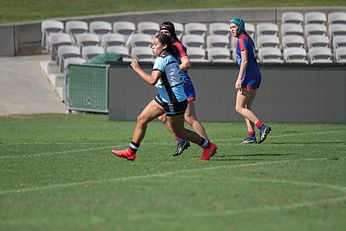 SEMI FINALS - Newcastle Knights v Cronulla Sharks Tarsha Gale Cup u18 Girls Rugby League Trial Match Action (Photo : steve montgomery / OurFootyTeam.com)