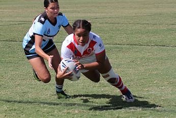 Cronulla Sharks v St. George Dragons Tarsha Gale Cup u18 Womens Rugby League Action (Photo : steve montgomery / OurFootyTeam.com)