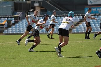 NSWRL Penrith Panthers v Cronulla Sharks Action (Photo : steve montgomery / OurFootyTeam.com)