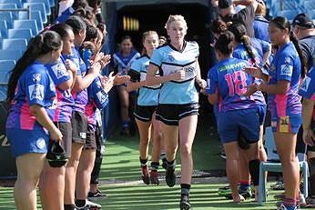 Bulldogs v Sharks U18 Tarsha Gale Cup Girls Rugby League Action (Photo : steve montgomery / OurFootyTeam.com)