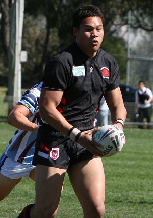 Joey Leilua on the burst Endeavour SHS v The Hills SHS AaC '09 Qtr Final action (Photo : STEVE MONTGOMERY / OurFootyTeam.com)