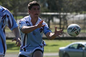 Endeavour SHS v The Hills SHS AaC '09 Qtr Final action (Photo : ourfootymedia)