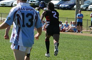 Endeavour SHS v The Hills SHS AaC '09 Qtr Final action (Photo : ourfootymedia)