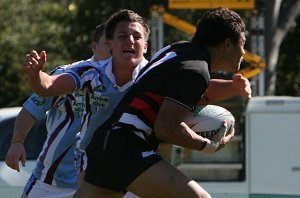 Endeavour SHS v The Hills SHS AaC '09 Qtr Final action (Photo : ourfootymedia)