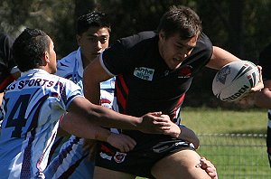 Endeavour SHS v The Hills SHS AaC '09 Qtr Final action (Photo : ourfootymedia)