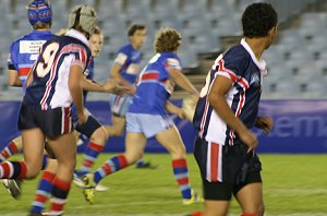 Jordan Dow goes for a bit of a run - Engadine Vs Menai at Shark Park (Photo's : ourfooty media)