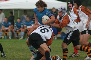 Reece Davidson gets hammered - Sharks U 15's Vs FWAS (Photo : ourfooty media)