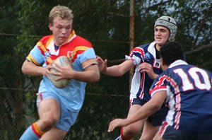 Zac attack, Zac Wederswieler on a burst - ROUND 10 Menai Roosters Vs De la Salle U 15A's (Photo : ourfooty media)