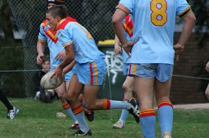 Doin Beattie is off again - Menai Roosters Vs De la Salle U 15A's (Photo : ourfooty media)