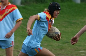 De la Fullback Aaron Faulkner is solid in defence - Menai Roosters Vs De la Salle U 15A's (Photo : ourfooty media)