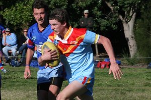 De La Salle Vs Engadine Dragons U 15a's Rnd 17 action ( Photo : ourfooty media ) 