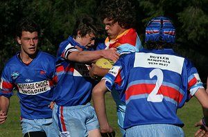 De La Salle Vs Engadine Dragons U 15a's Rnd 17 action ( Photo : ourfooty media ) 
