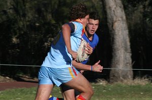 De La Salle Vs Engadine Dragons U 15a's Rnd 17 action ( Photo : ourfooty media ) 