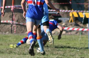 De La Salle Vs Engadine Dragons U 15a's Rnd 17 action ( Photo : ourfooty media ) 